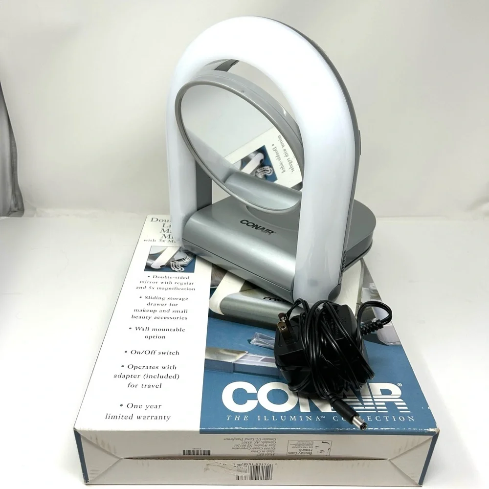 CONAIR double sided 5X/1X light up make up mirror - vintage, NWOT